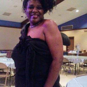 Meet your Posher, Sharon